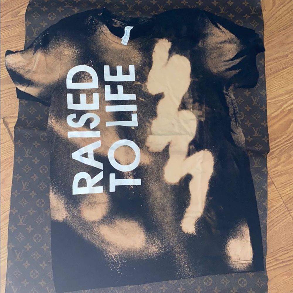 Graphic Tshirt